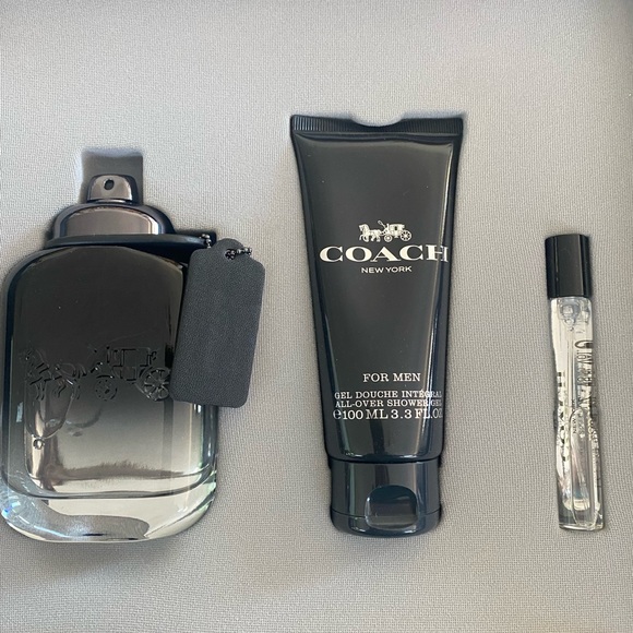 Coach Gift Set - Picture 2 of 3